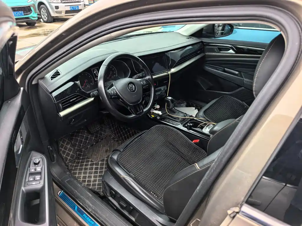 Volkswagen Passat — миниатюра 7