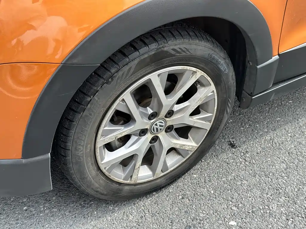 Volkswagen Polo — миниатюра 16