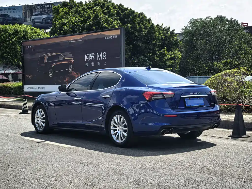 Maserati Ghibli — миниатюра 3