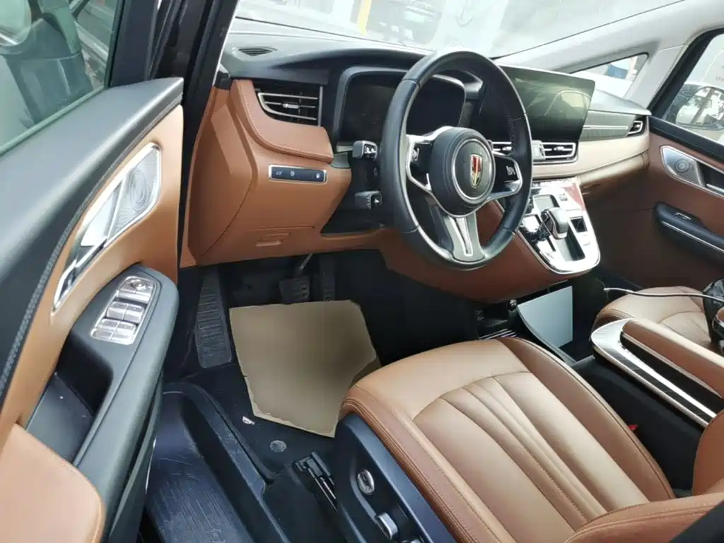 Hongqi Hongqi HQ9 PHEV — миниатюра 16