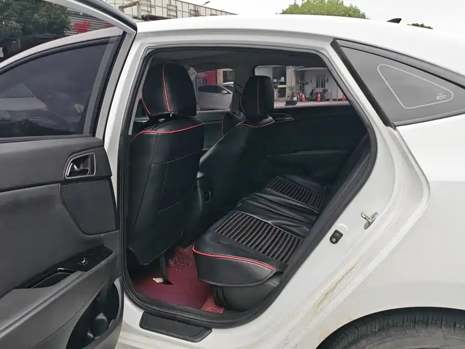 Hyundai Mistra — миниатюра 11
