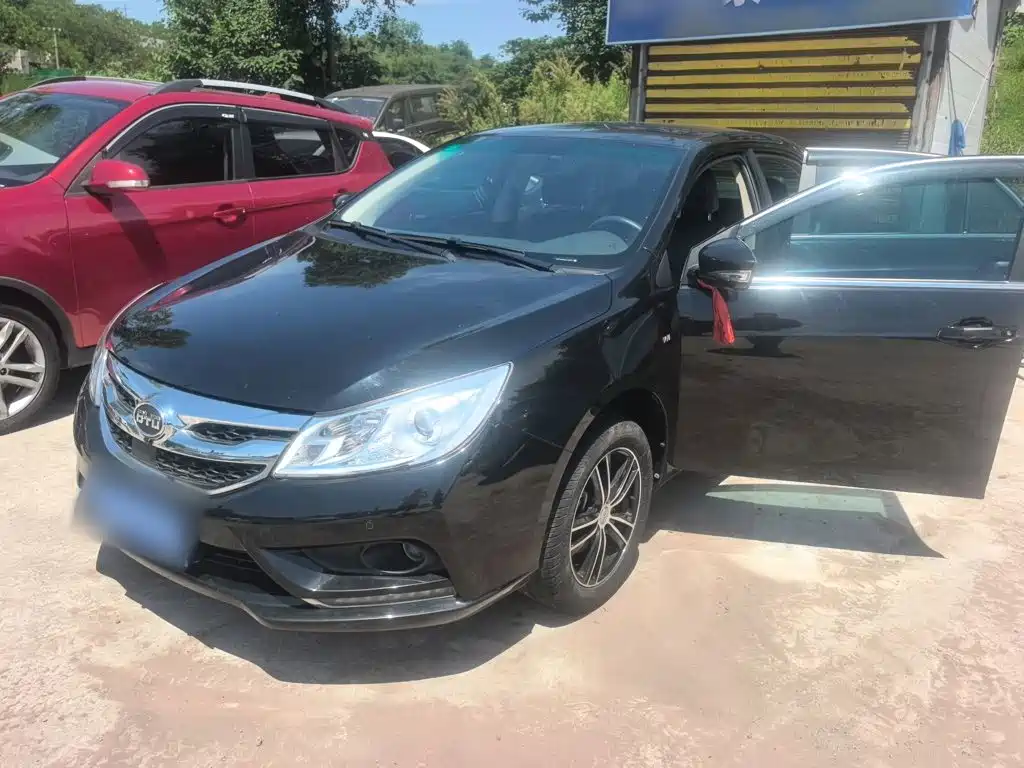 BYD Surui