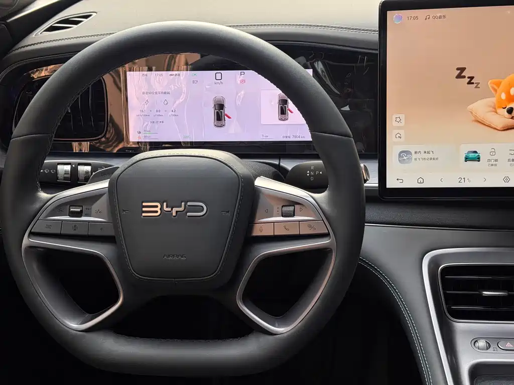 BYD SEA LION 07 DM I