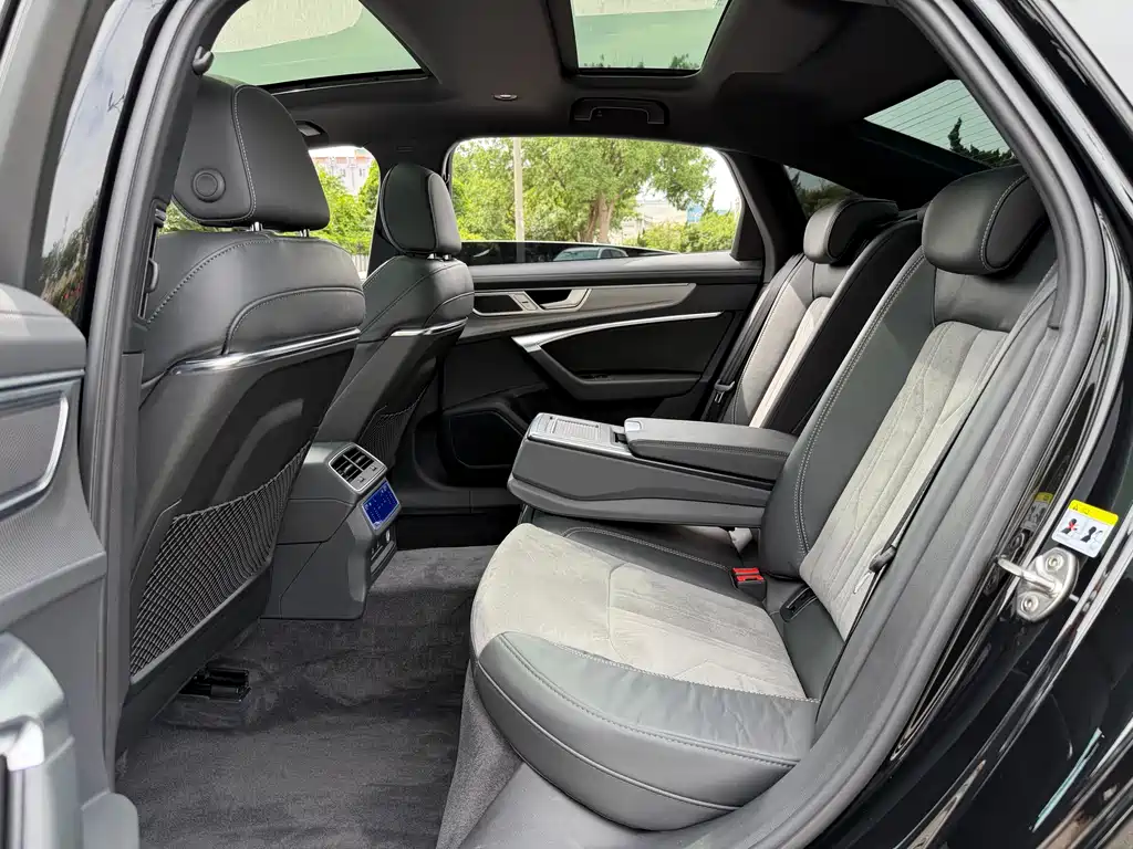 Audi A6L 2023 45 TFSI