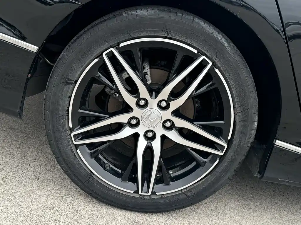 Honda Accord — миниатюра 5