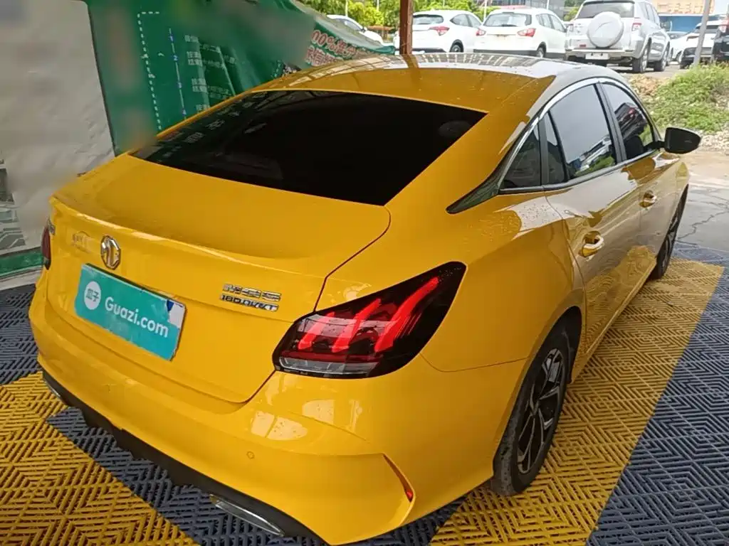 MG MG5 — миниатюра 7