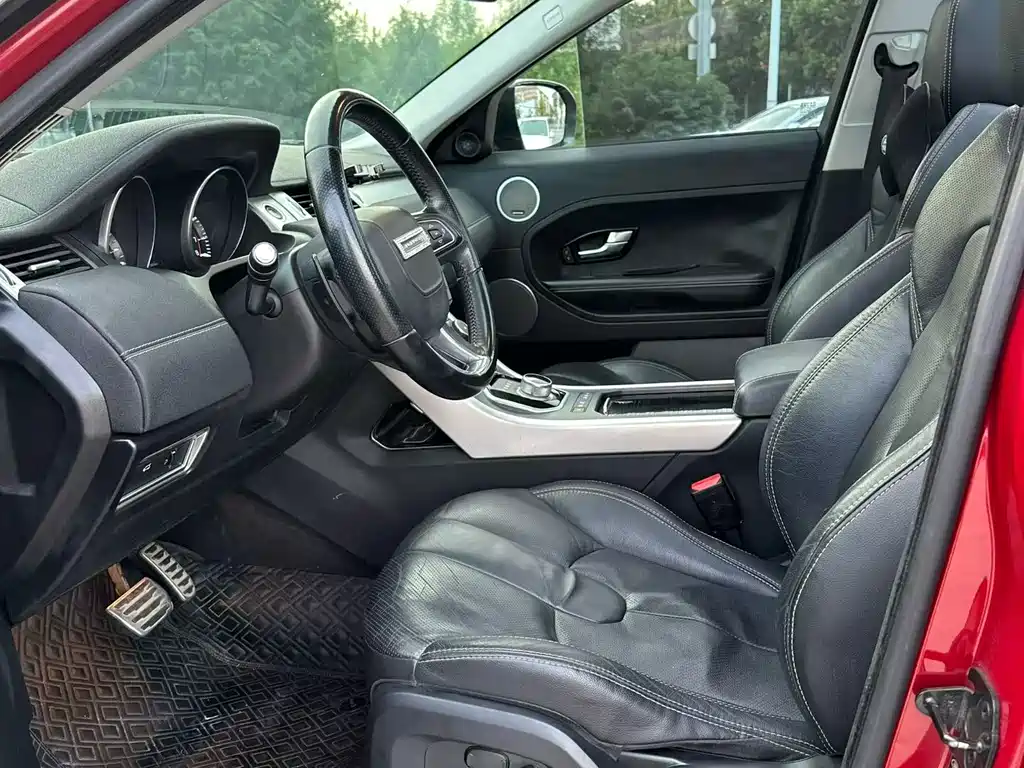 Land Rover Evoque (Import) — миниатюра 5