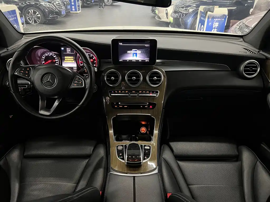 Mercedes-Benz GLC Coupe — миниатюра 6