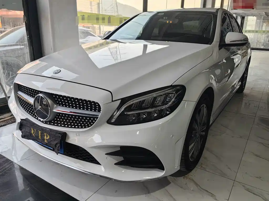 Mercedes-Benz C-Class 2019