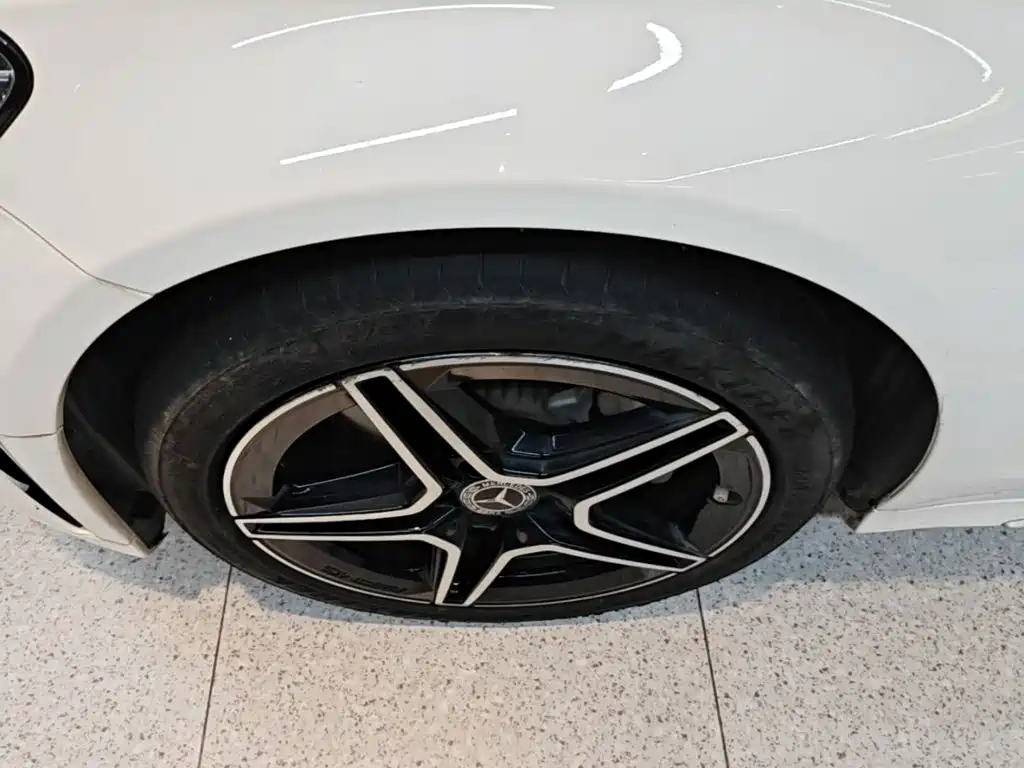 Mercedes-Benz C-Class — миниатюра 23