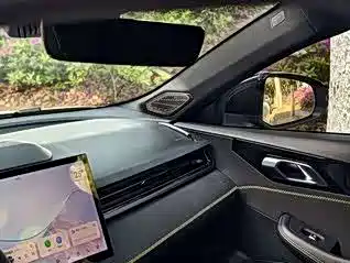 Lynk & Co 03 — миниатюра 9