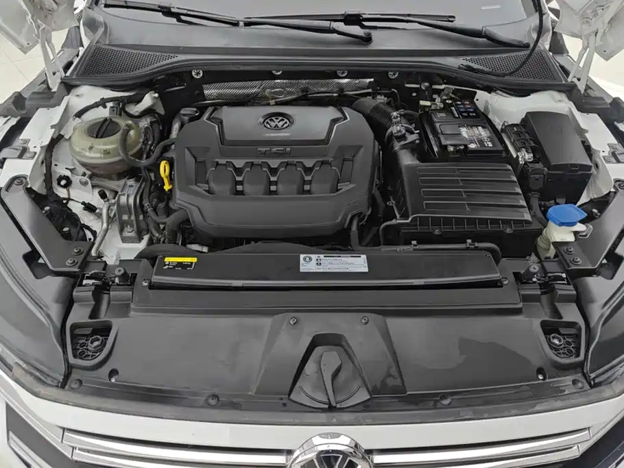 Volkswagen CC — миниатюра 10