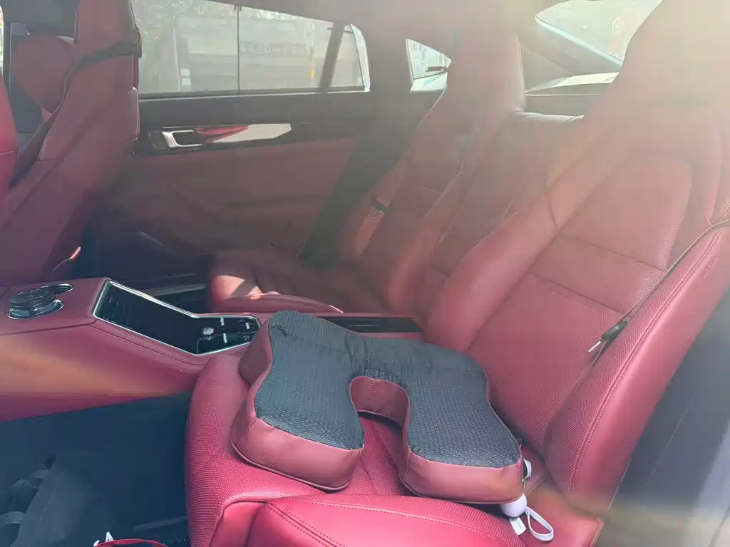 Porsche Panamera — миниатюра 5