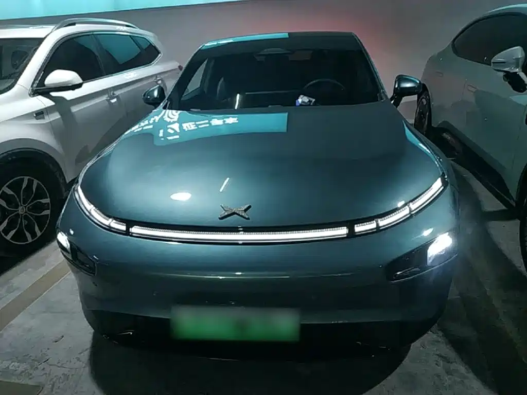 XPeng P7 — миниатюра 3