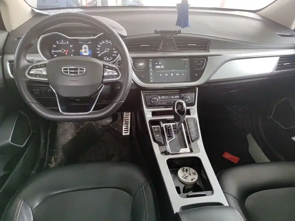 Geely Emgrand GS — миниатюра 13