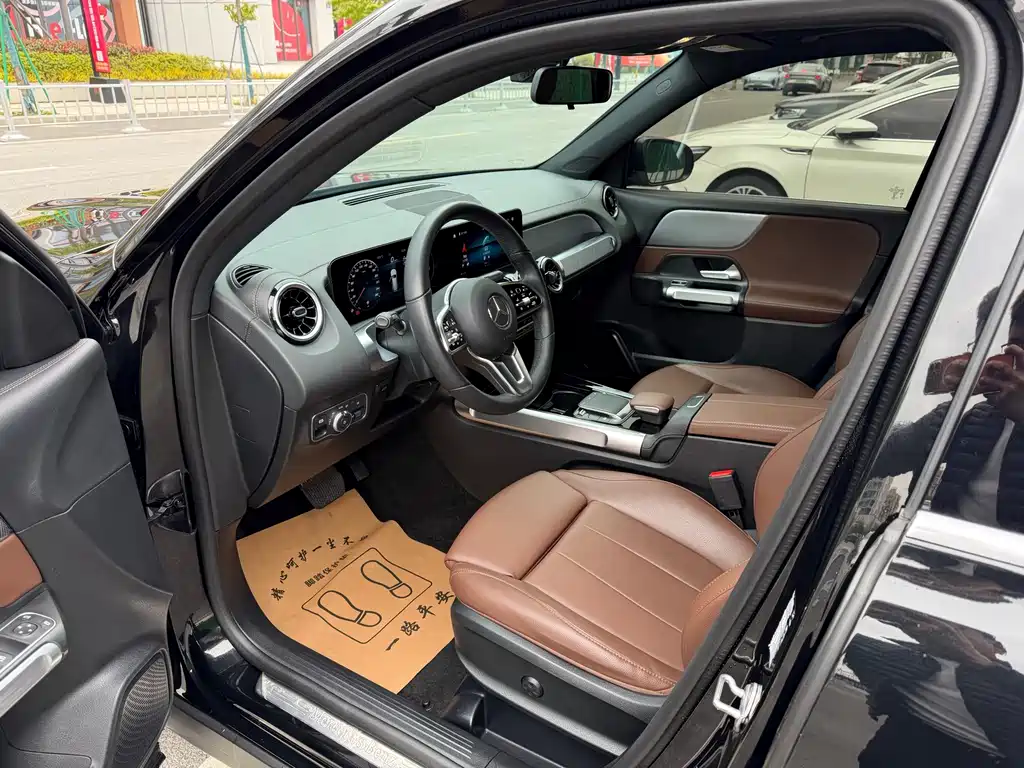 Mercedes-Benz GLB — миниатюра 5