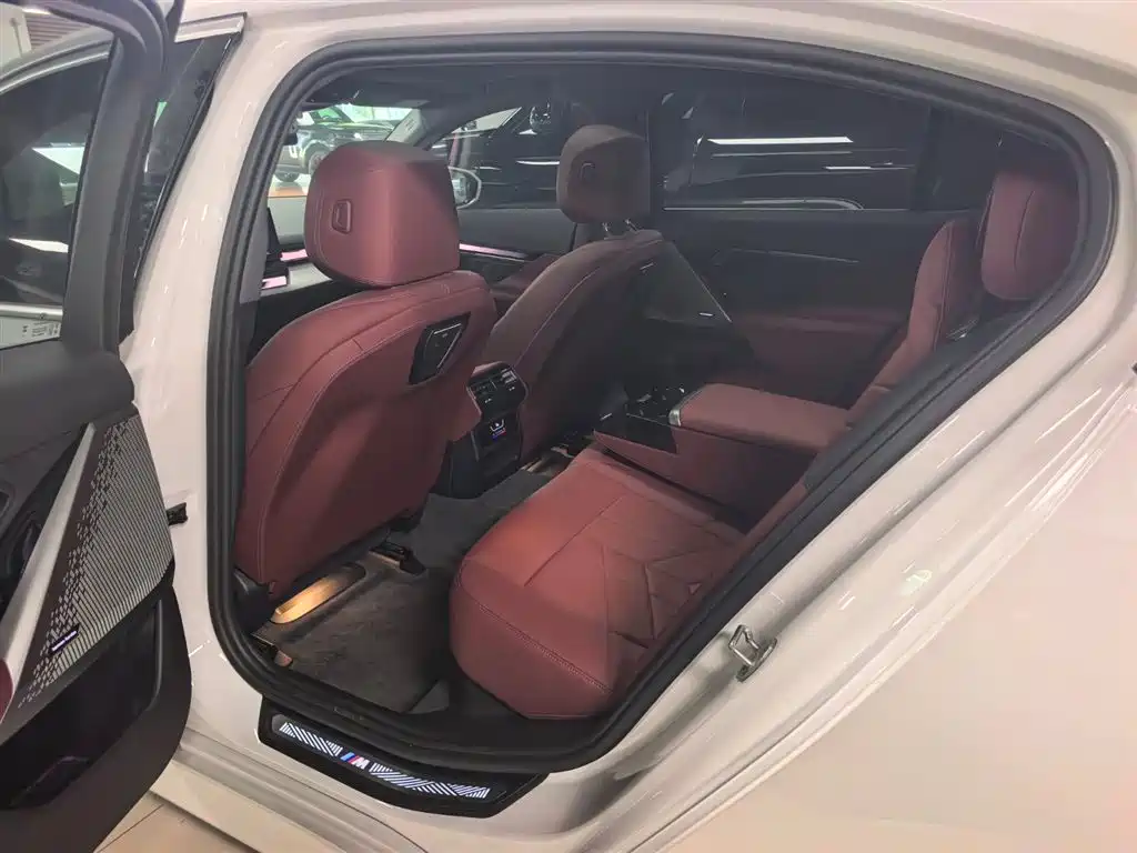 BMW 5 Series 5 2025 530Li Lead M Sport
