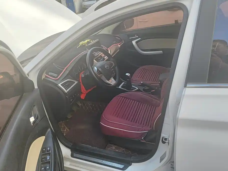Changan V7 — миниатюра 9