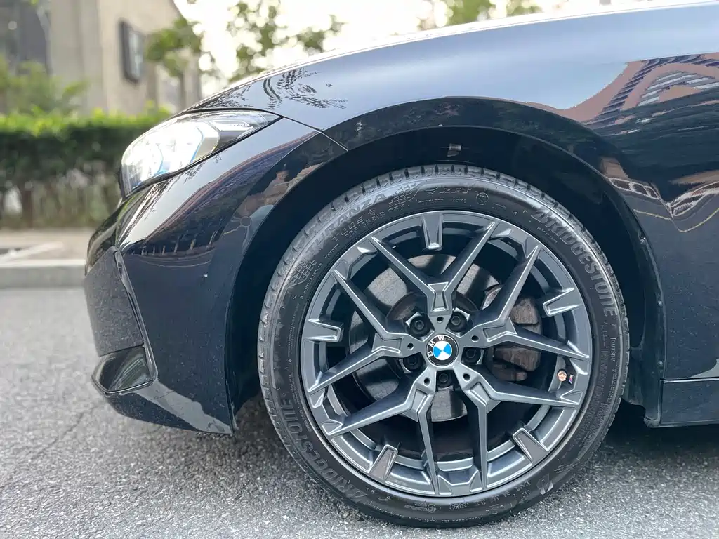 BMW 3 Series — миниатюра 18
