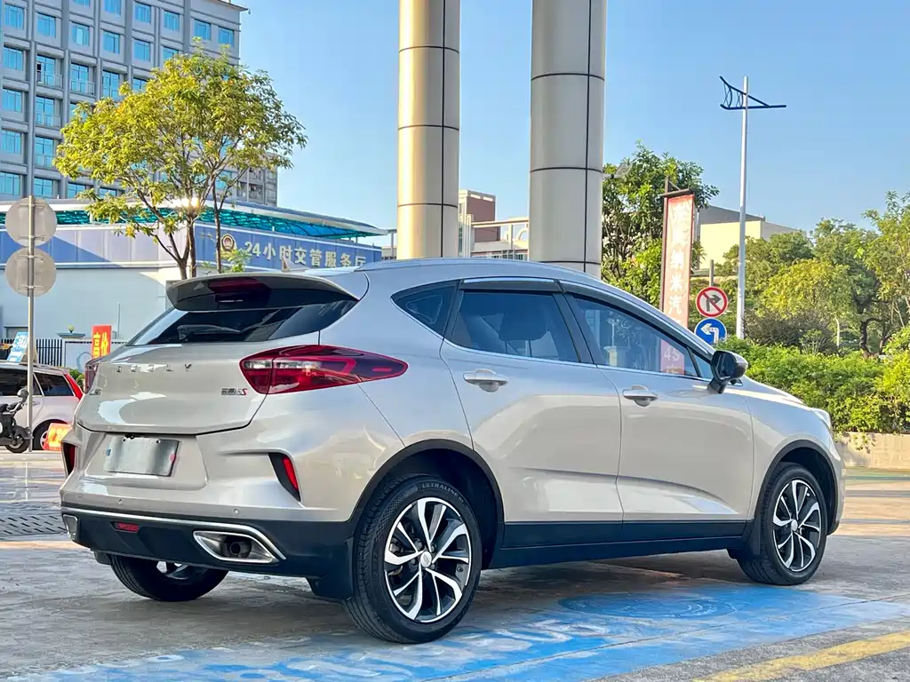 Geely Emgrand GS — миниатюра 7