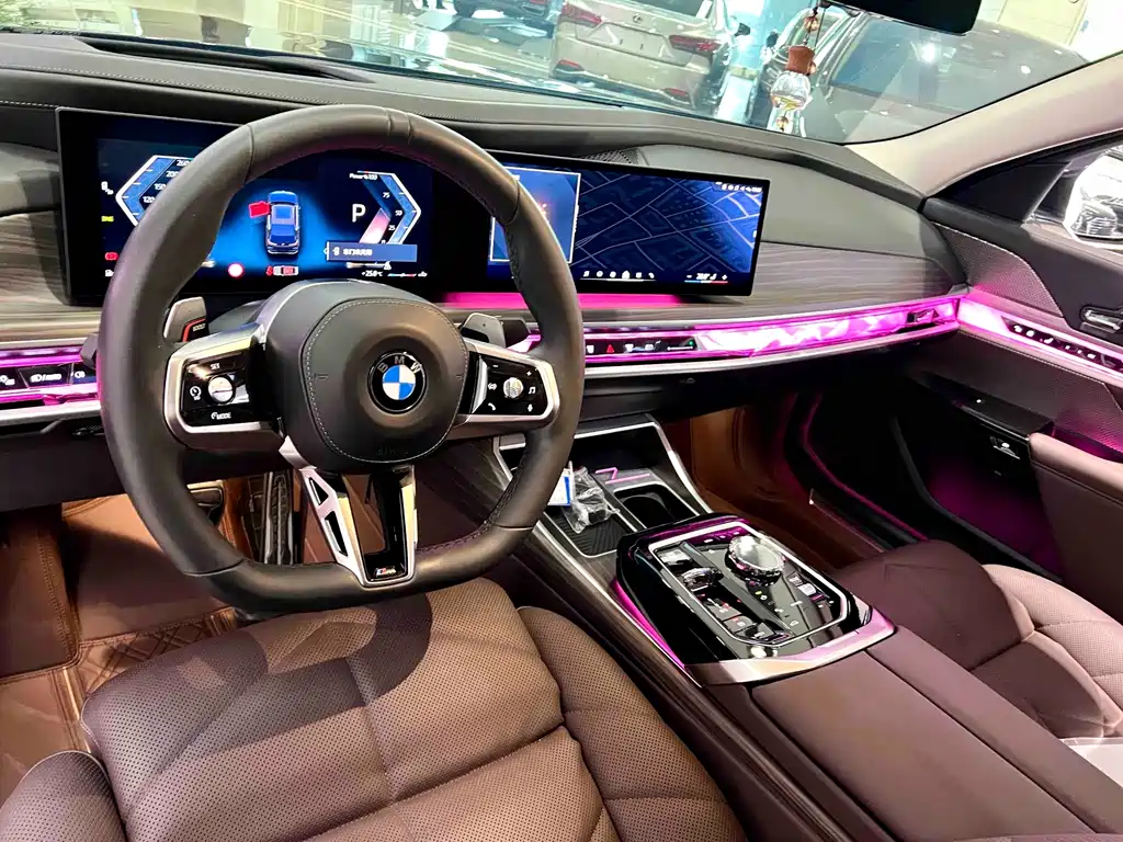 BMW 7 Series 7 2023 740Li Lead M Sport