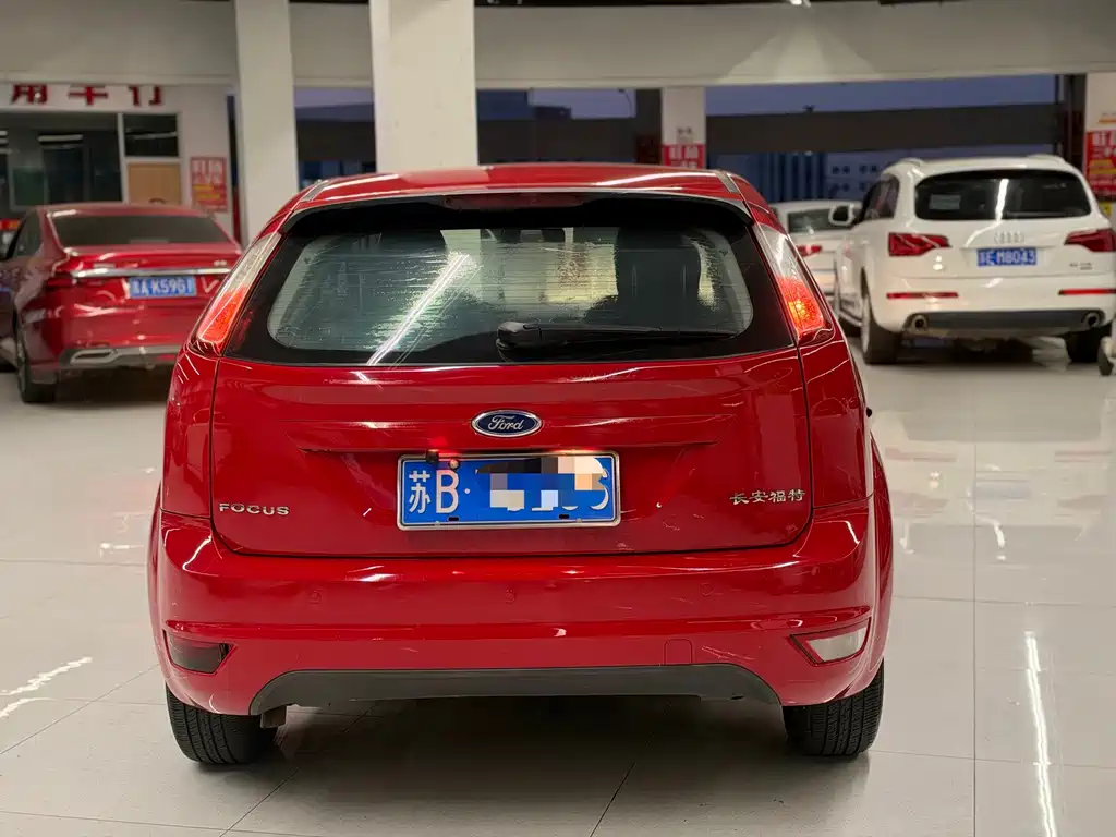 Ford Focus — миниатюра 12