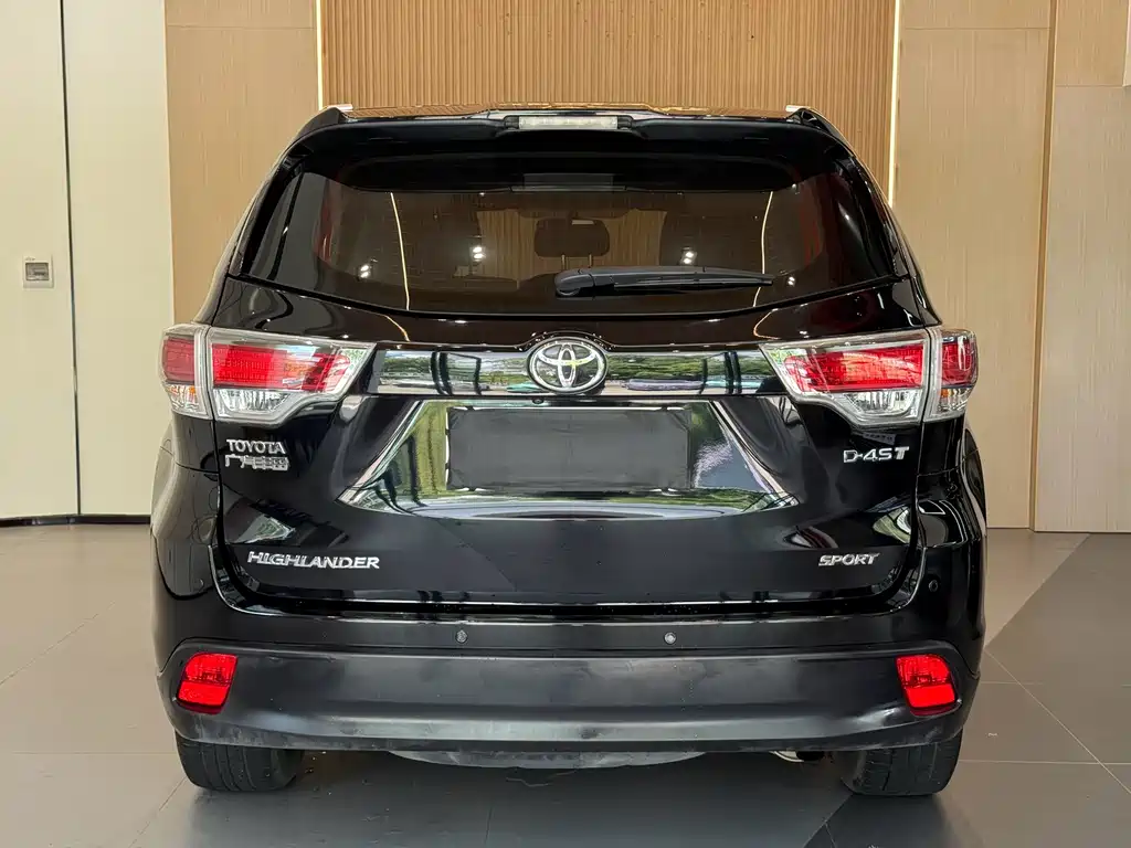 Toyota Highlander — миниатюра 20