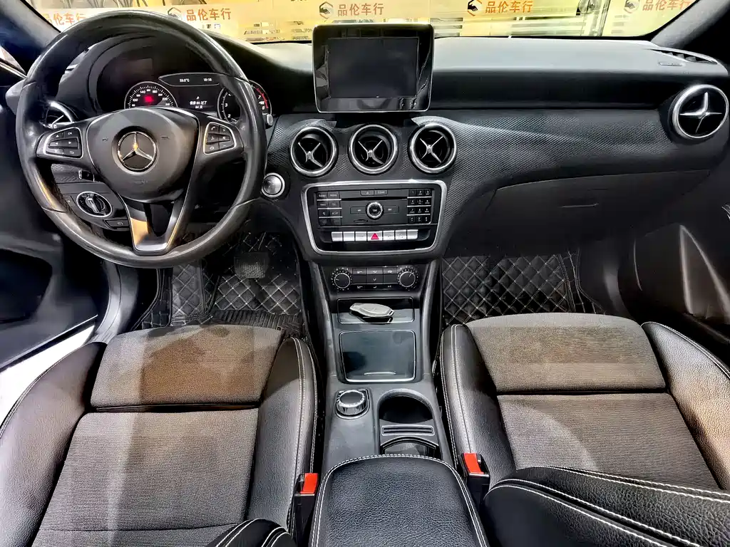 Mercedes-Benz A-Class (Import) — миниатюра 5