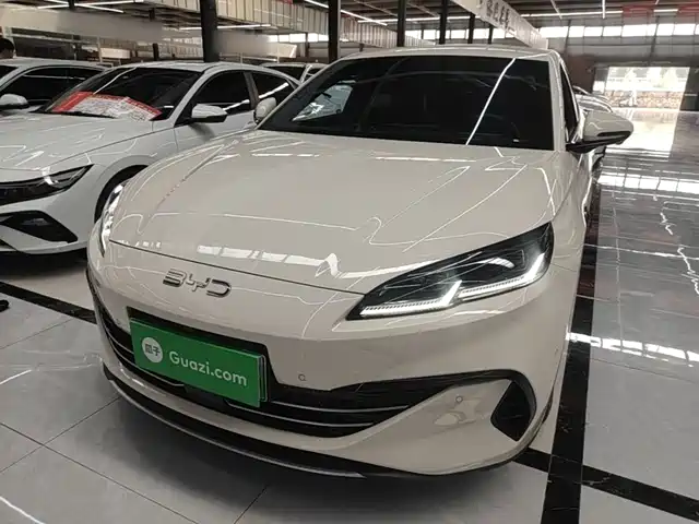 2025 BYD Seal
