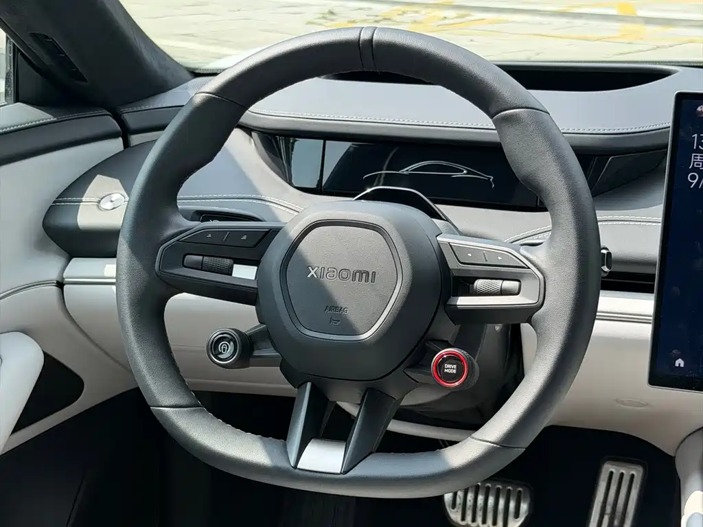 Xiaomi SU7 — миниатюра 8