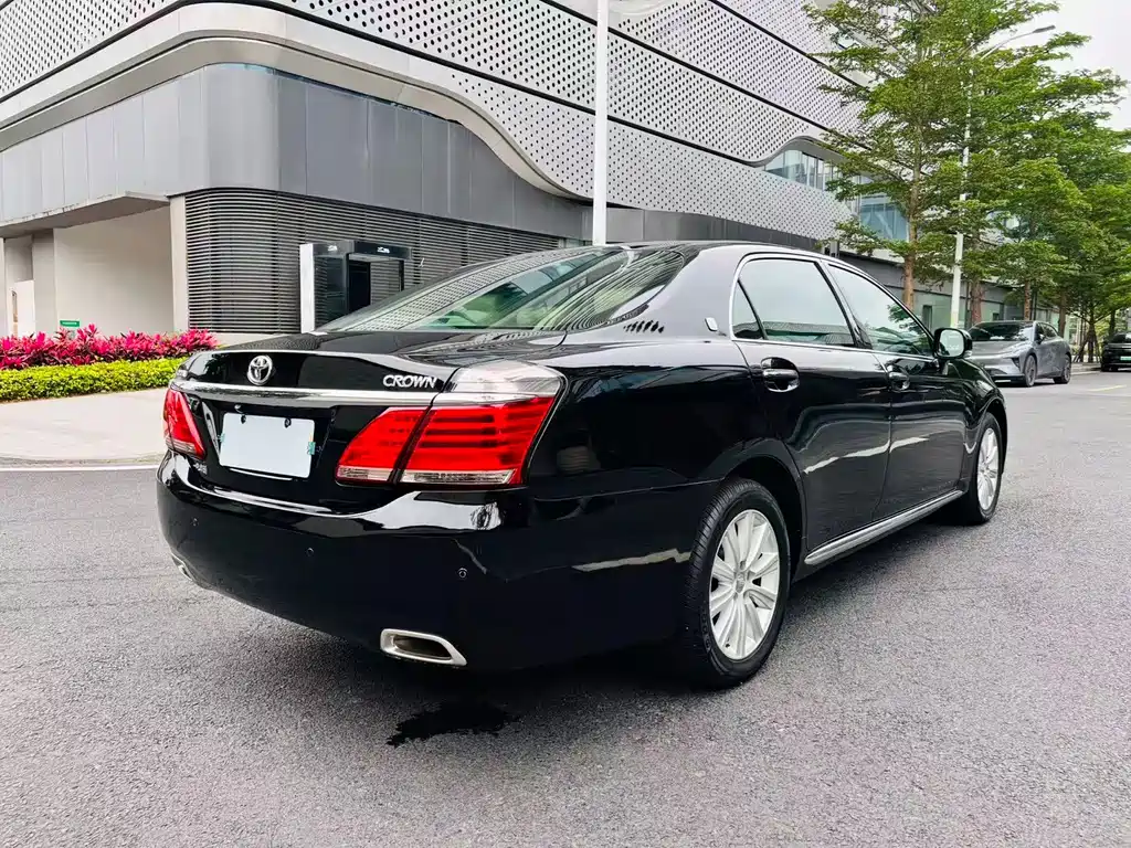 Toyota Crown — фотографии объявления, Фото 12