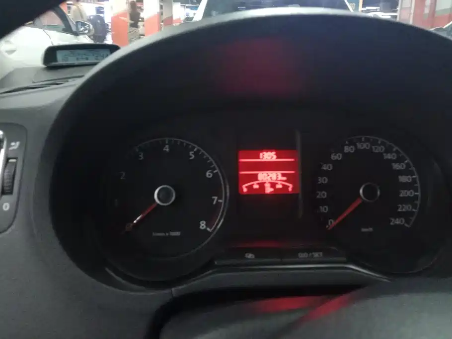 Volkswagen Polo — миниатюра 14