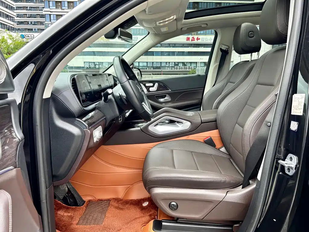 Mercedes-Benz GLE (Import) — миниатюра 8