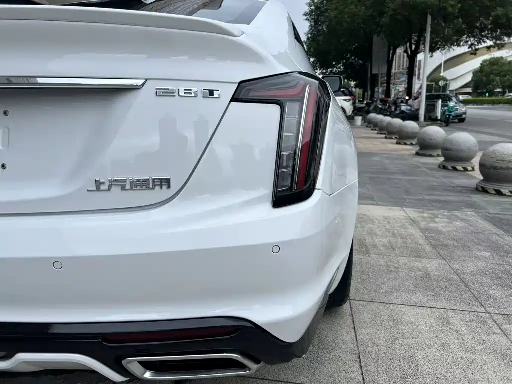 Cadillac CT5 — миниатюра 16