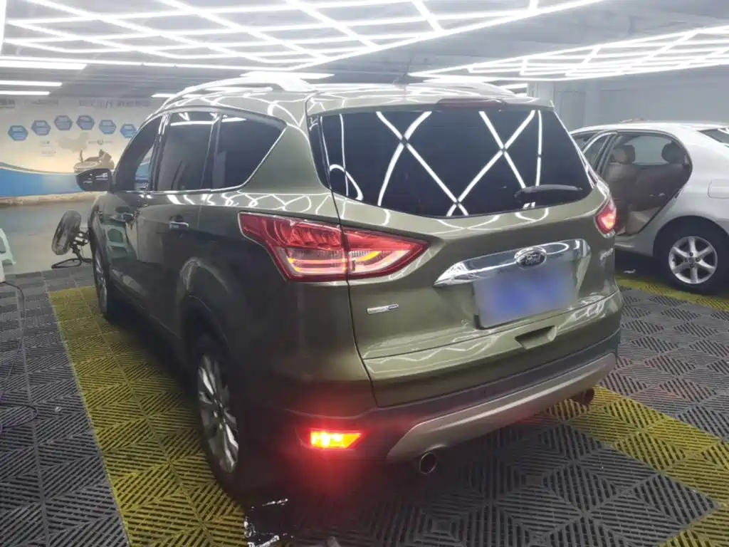 Ford Kuga — миниатюра 5