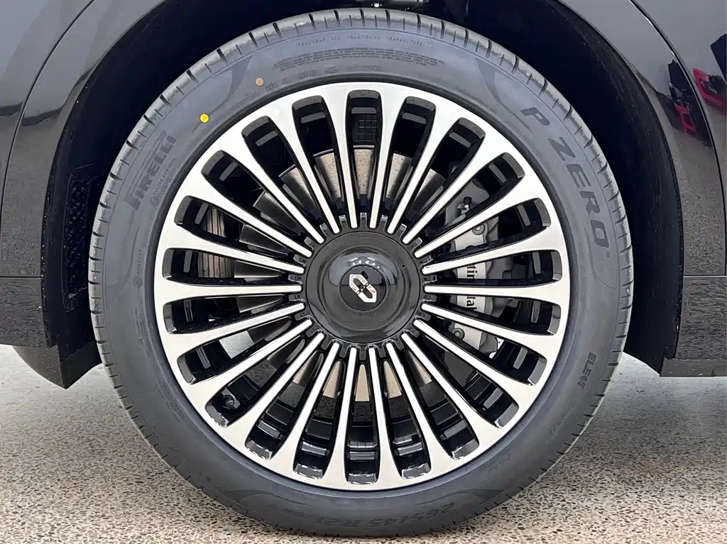 Aito M9 2025 Ultra 52kWh 6 мест (192 )