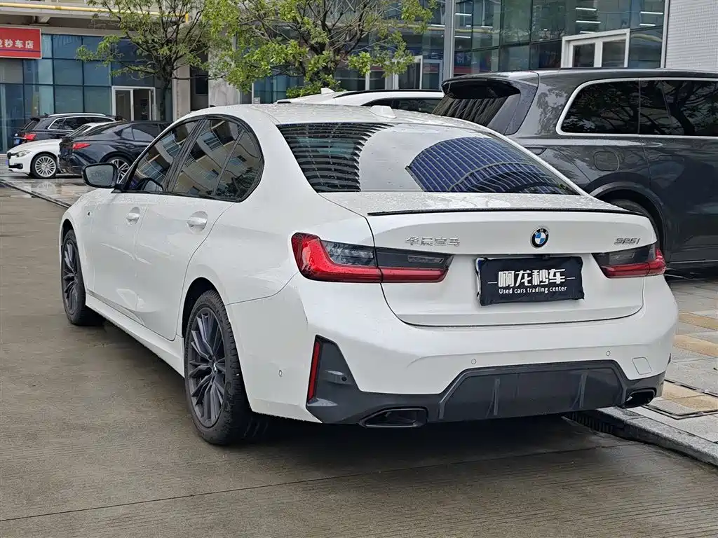 BMW 3 Series — миниатюра 7