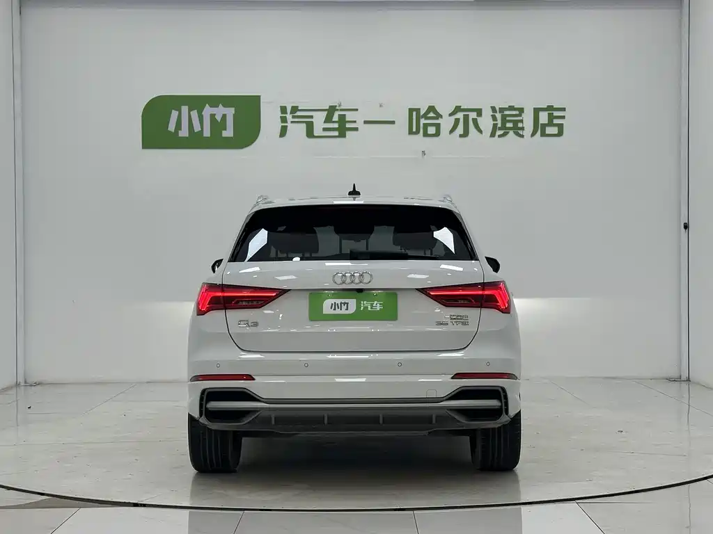 Audi Q3 2022 35 TFSI