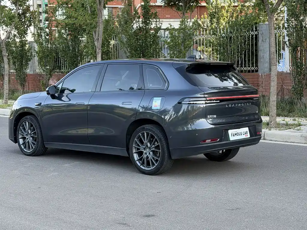 Leapmotor Leapmotor C10 — миниатюра 6