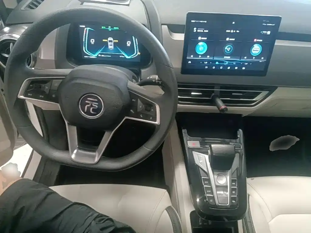 BYD Yuan Pro — миниатюра 10