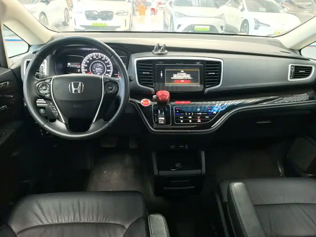 Honda Odyssey — миниатюра 10