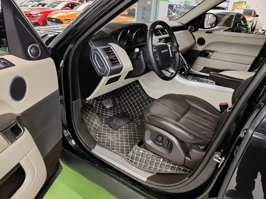 Land Rover Sport — миниатюра 4