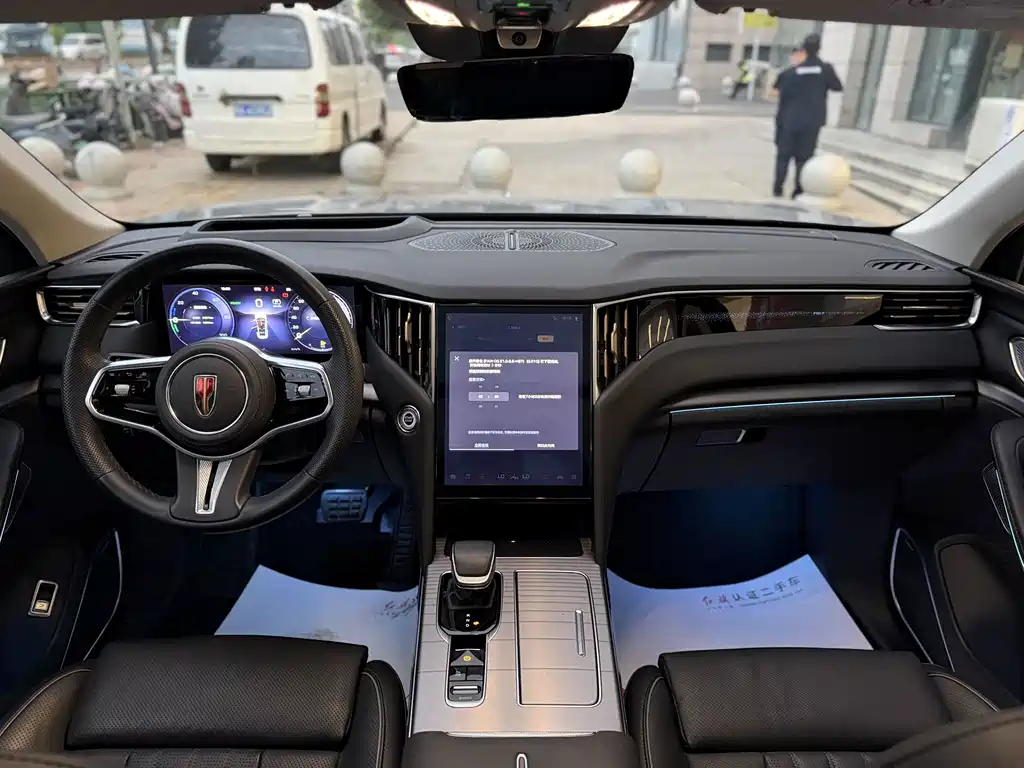 Hongqi Hongqi HS7 PHEV — миниатюра 20