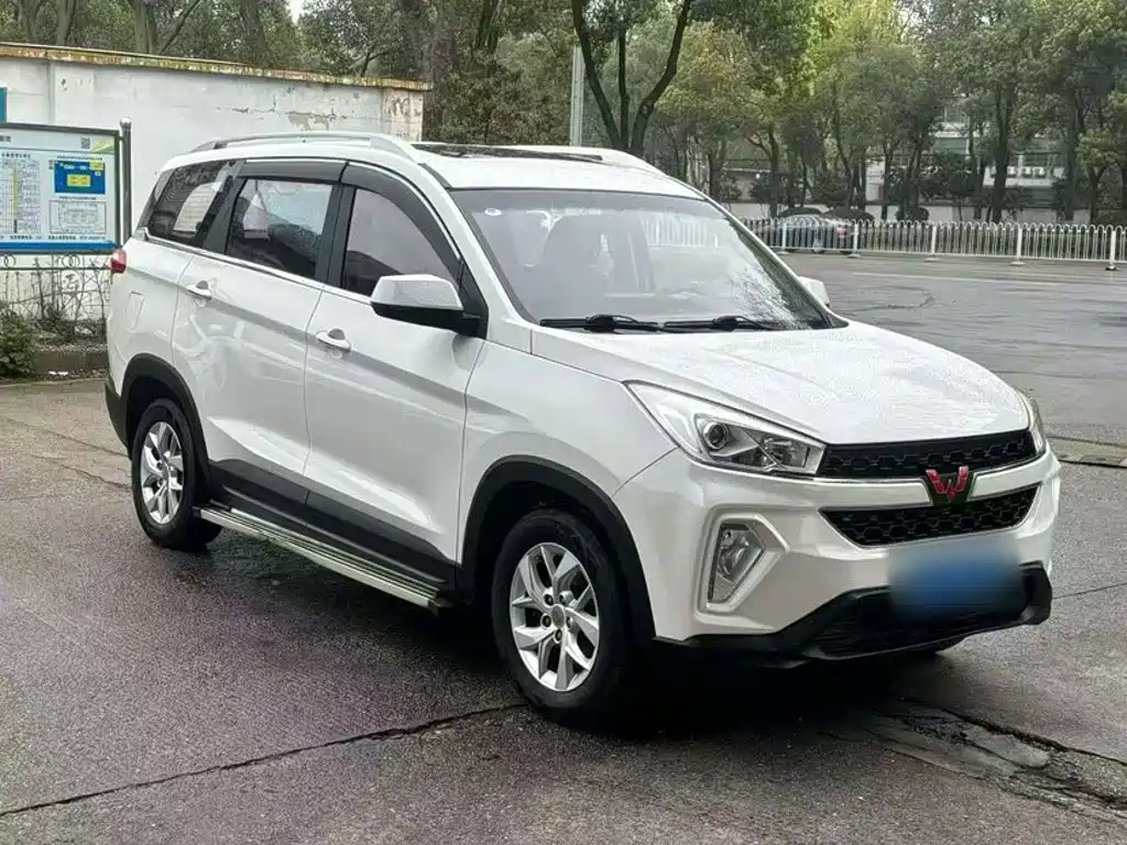 Wuling Hongguang S3 — миниатюра 4
