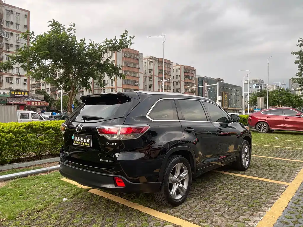 Toyota Highlander — миниатюра 6