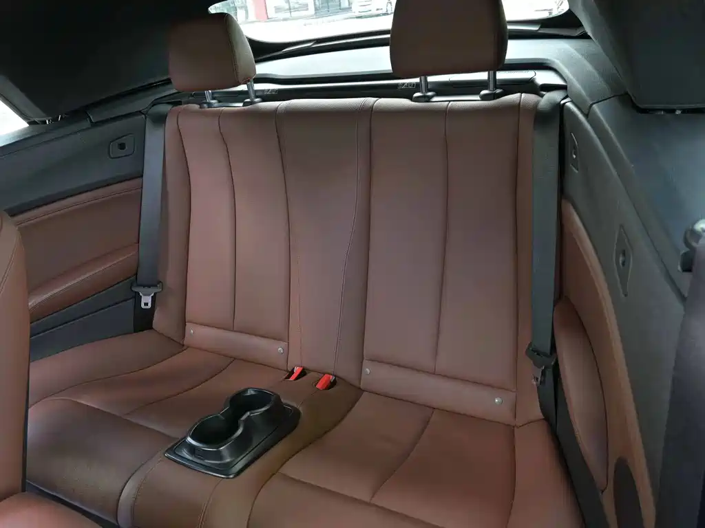 BMW 2 Series (Import) — миниатюра 10