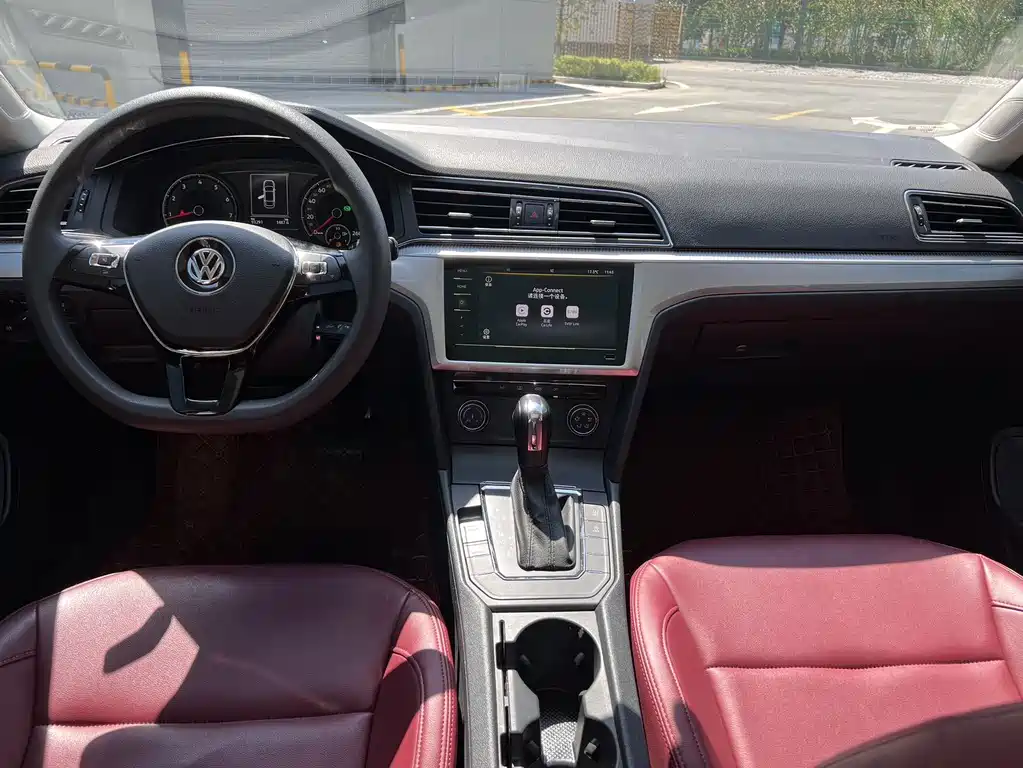 Volkswagen Lamando — миниатюра 10