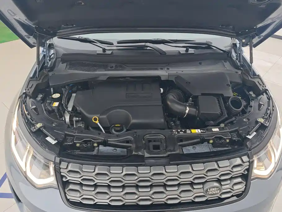Land Rover Discovery Sport — миниатюра 10