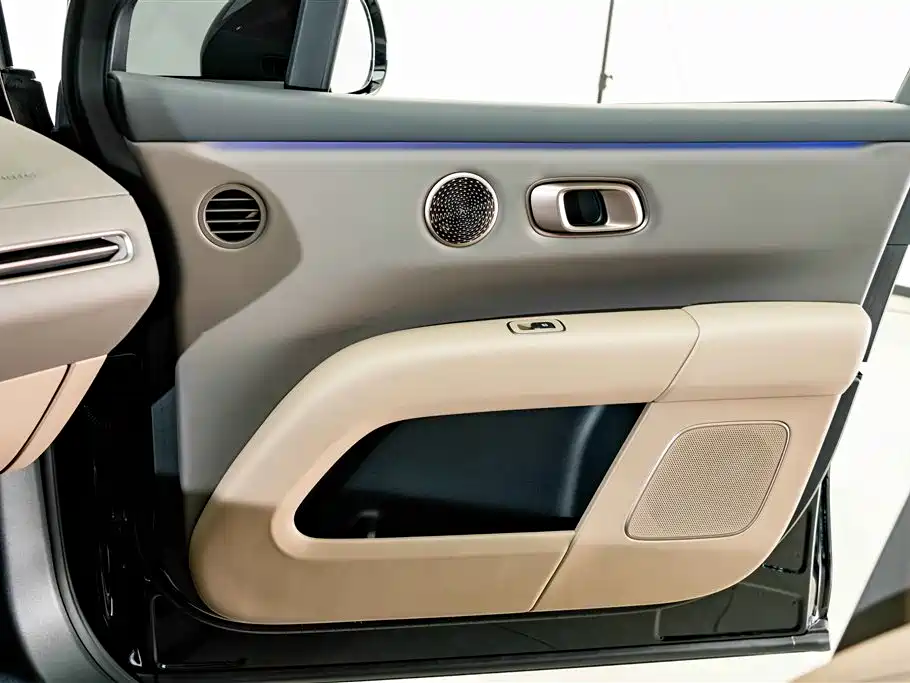 Li Auto Li i6 — миниатюра 17