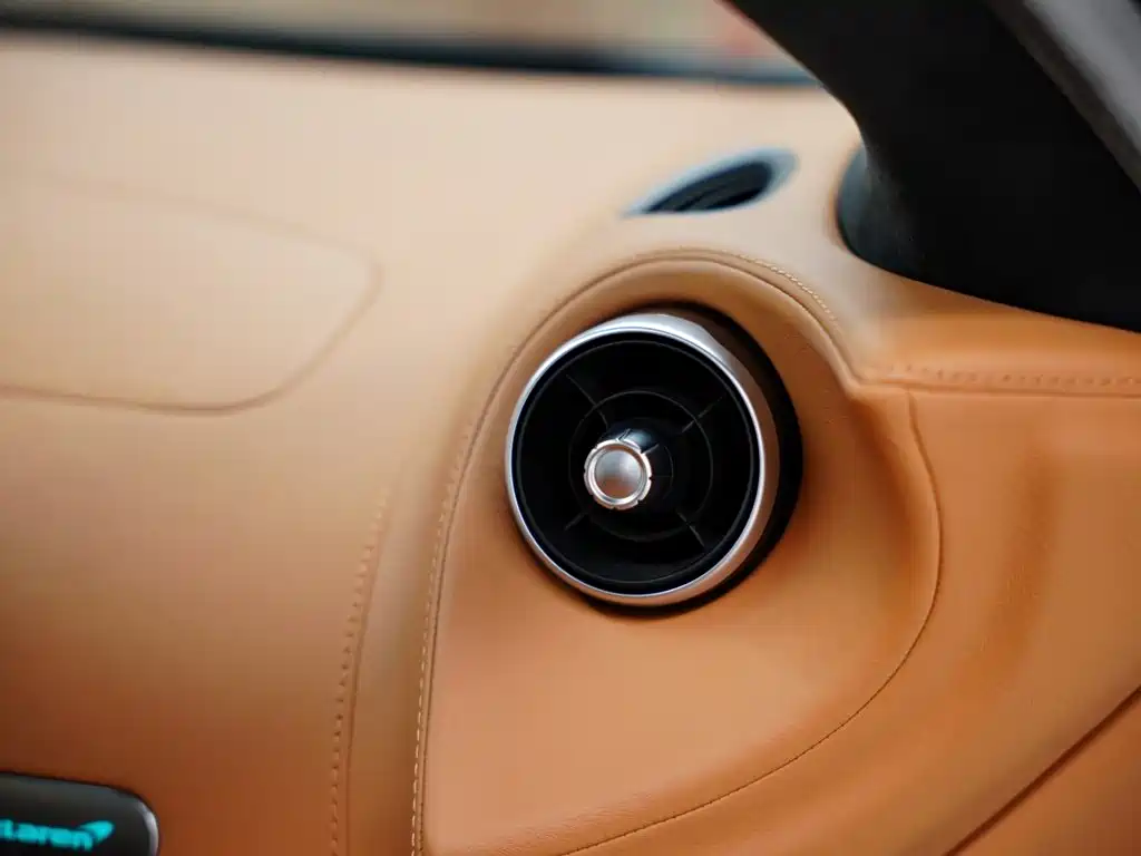 McLaren GT — миниатюра 44